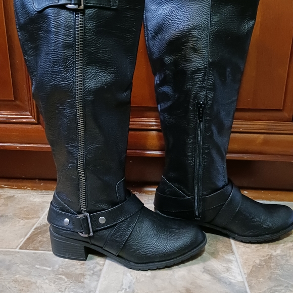 Women's calf length boots - Picture 5 of 6